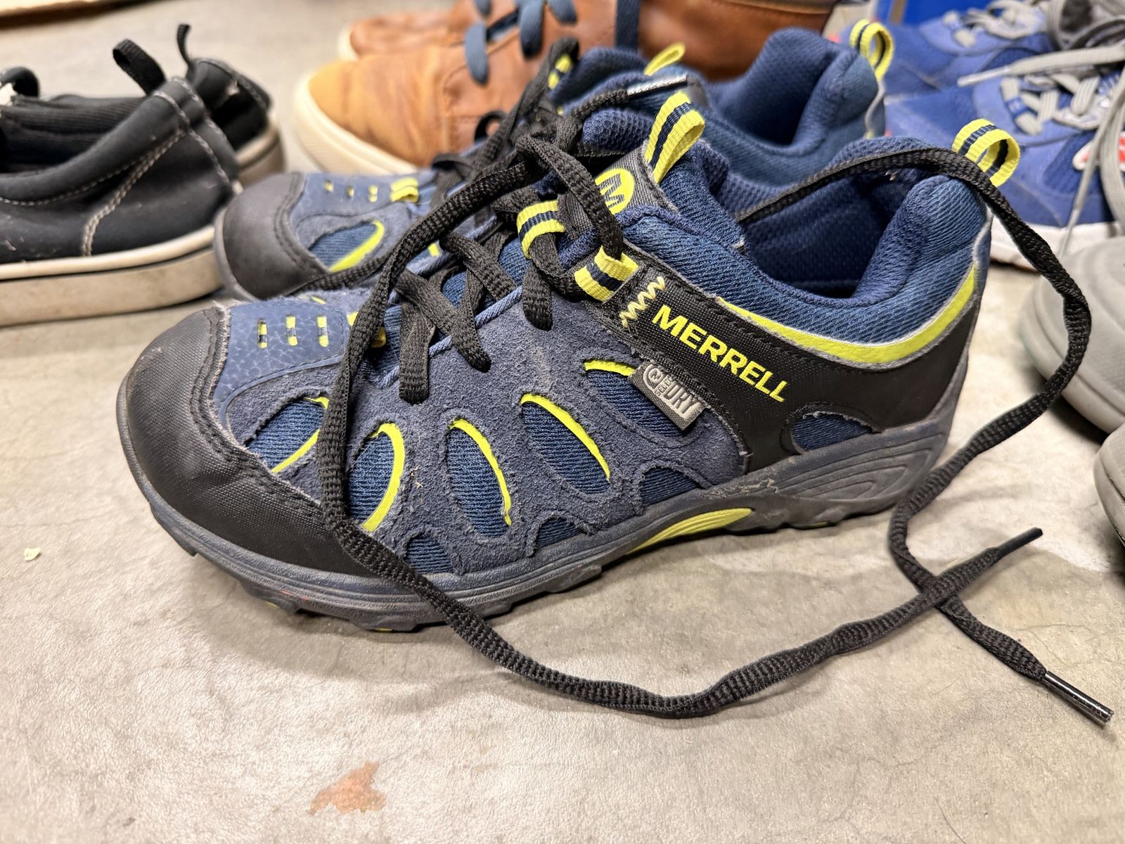 Boys Shoes Lot - Saucony, Merrill, Keen 
