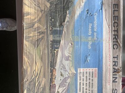 Vintage Lionel Train Collection – Locomotives, Freight Cars, Cabooses & Track – Complete Bundle