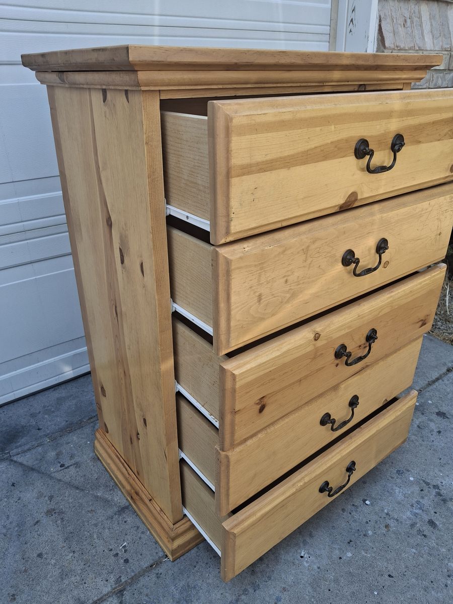 hardwood natural 5 drawers dresser/DI