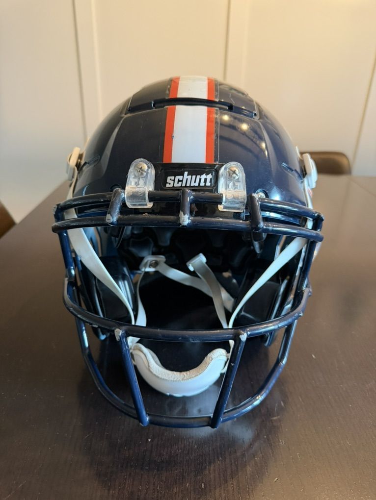 Schutt Helmet- Size Small