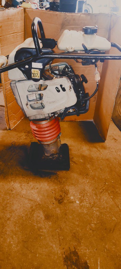 Main image 4
