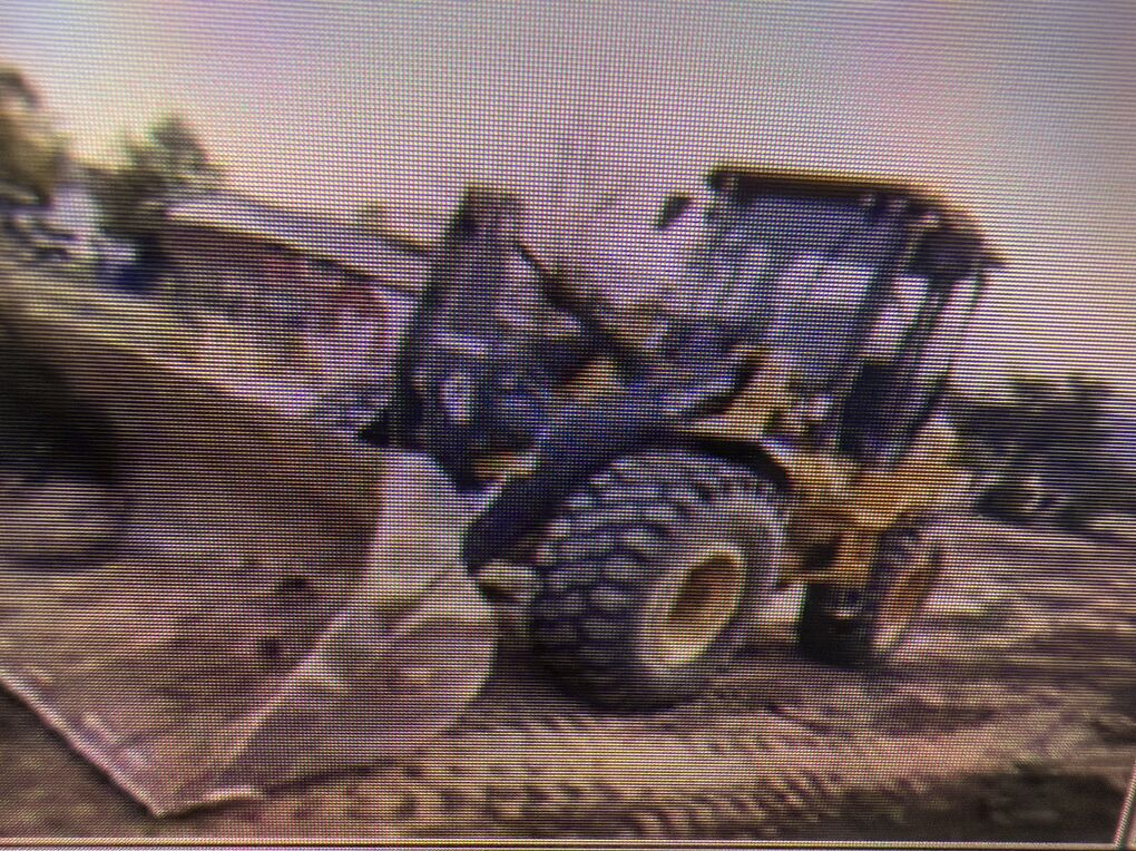 John Deere 2019 544L Cab/AC/Tag coupler