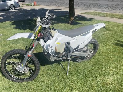 2022 Husqvarna TE150i (36 hours)