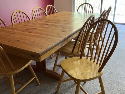Awesome knotty pine dining table