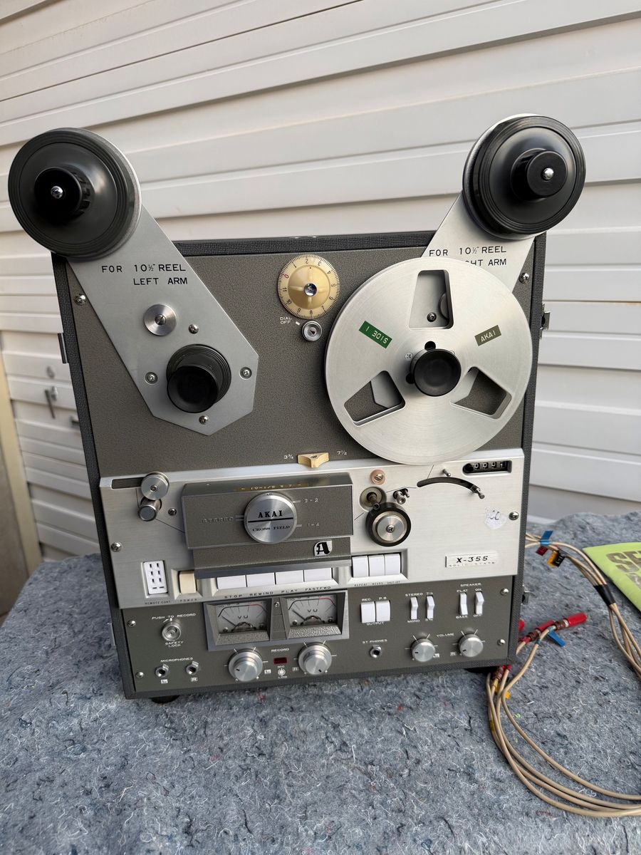 AKAI X-355 Cross-Field Reel to Reel tape recorder and reproducer