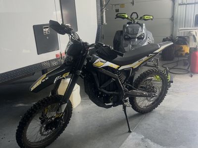 Sur-Ron Ultra Bee Electric Dirt Bike 2023- dead battery needs new battery