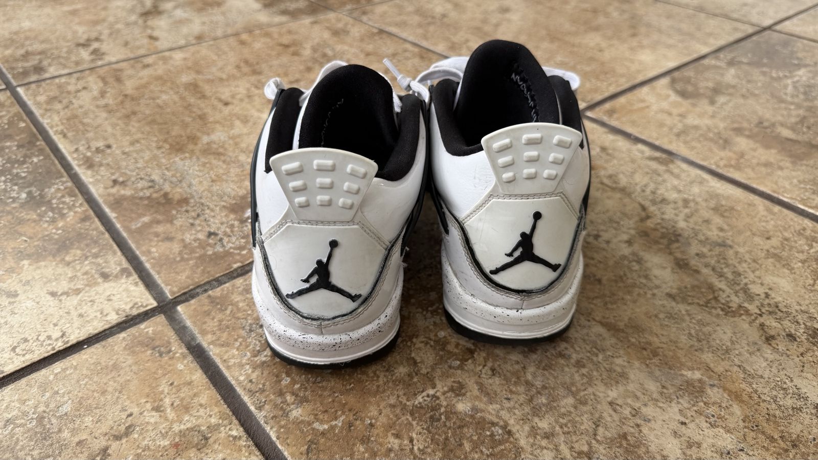 Jordan 4 limited edition
