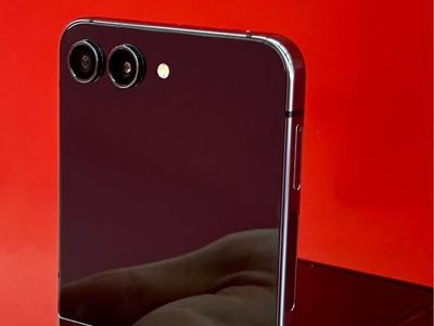 Samsung Galaxy Flip 5, 256GB - Unlocked