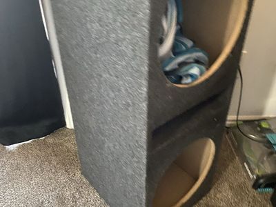 2 12 inch folded horn box