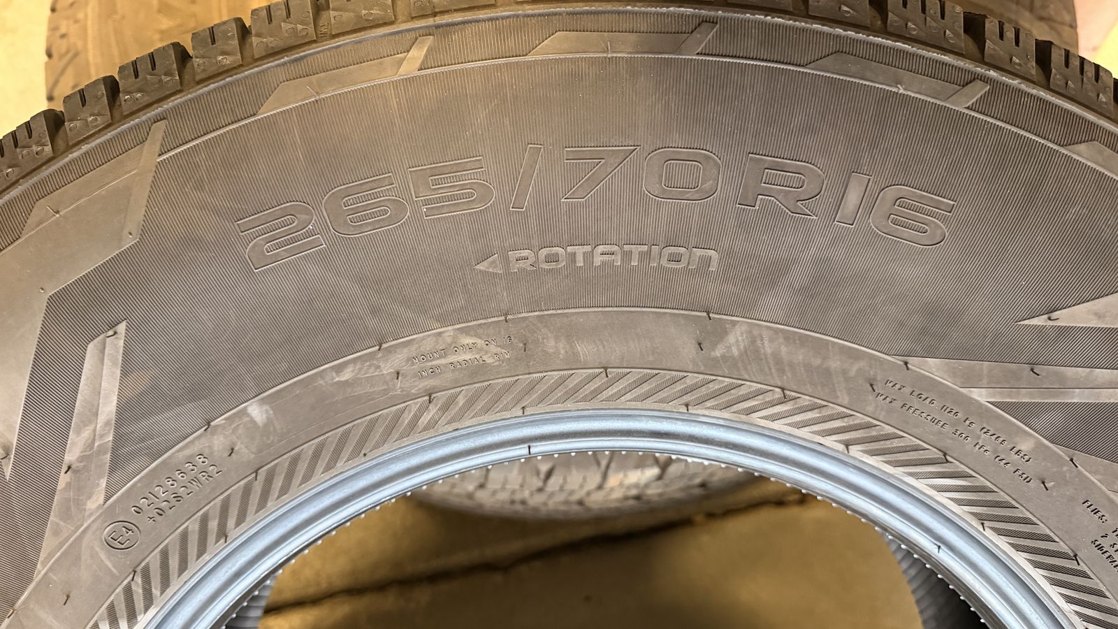 Nokian hakkapaliitta R5 winter tires (4)