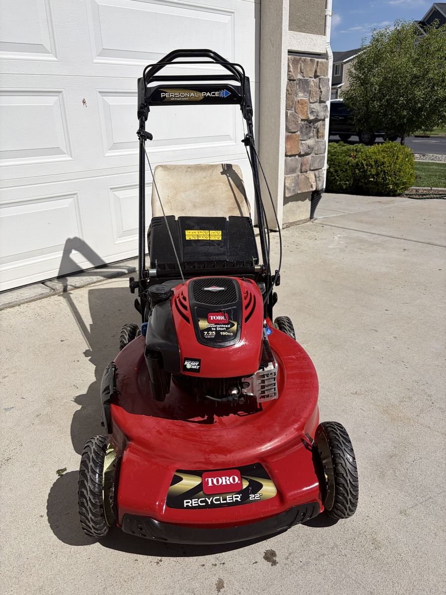 Toro Recycler 22” Self-Propelled Mower - Fully Serviced