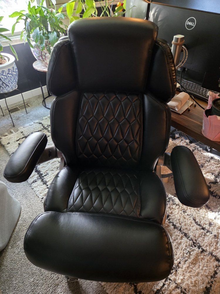 Black Ergonomic Office Chair with Diamond Stitching