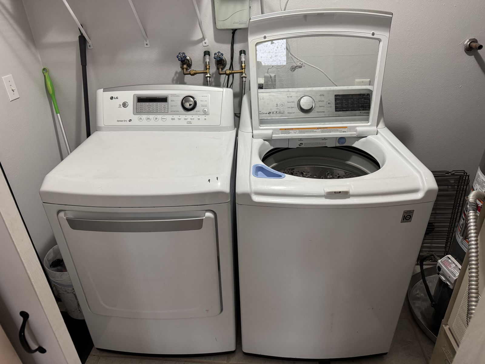 LG Washer And Dryer