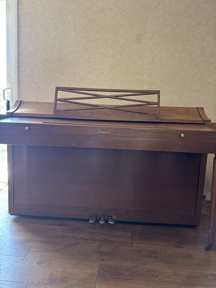 Baldwin Acrosonic Spinet Piano – 1961/1962