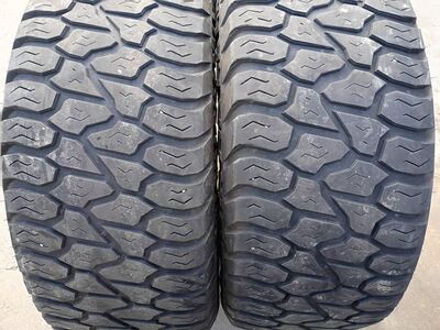 LT 305/55 R20