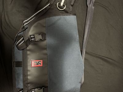 Chrome Industries messenger bag Size Large