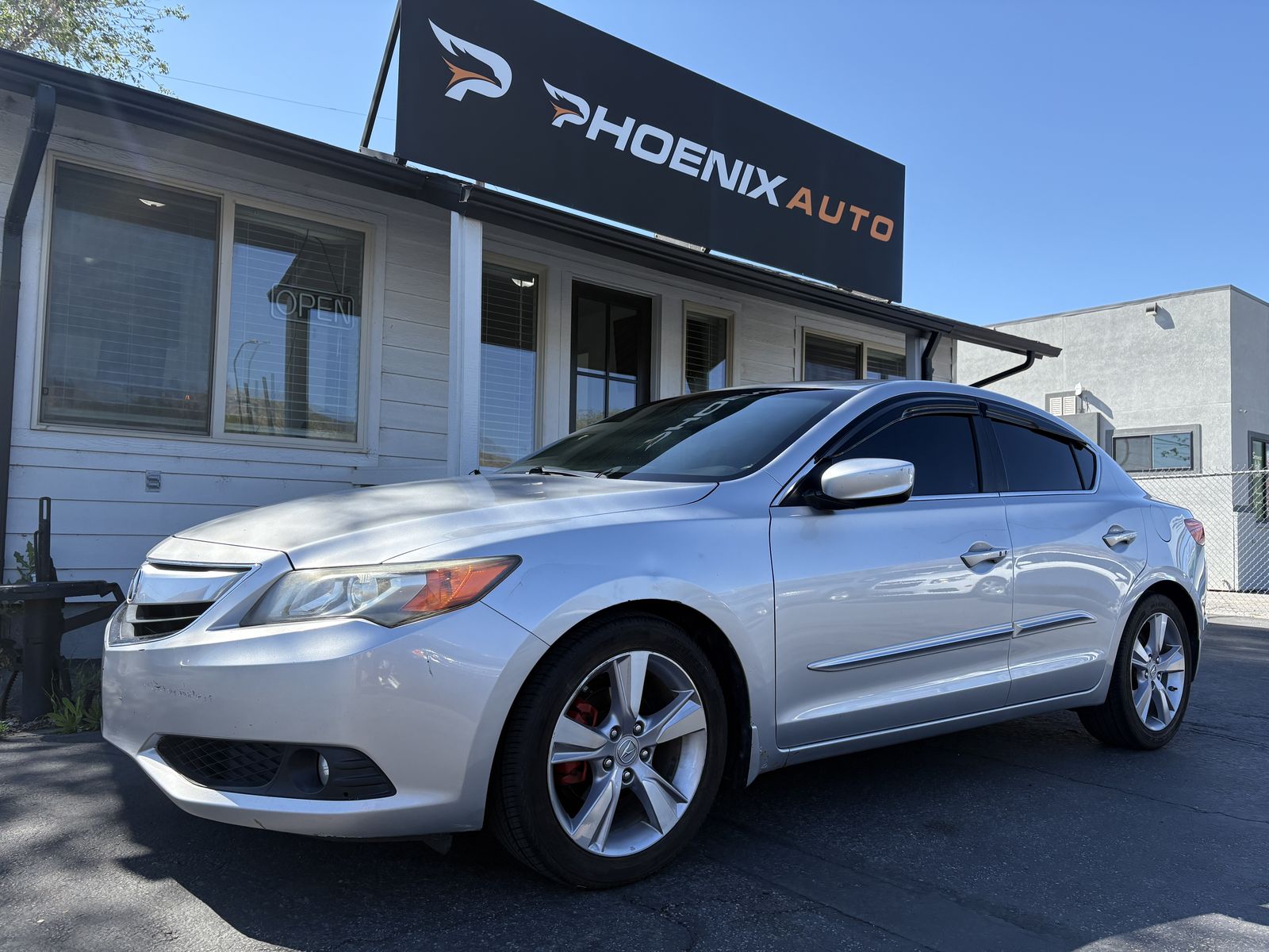 2013 Acura ILX 2.0L w/Premium