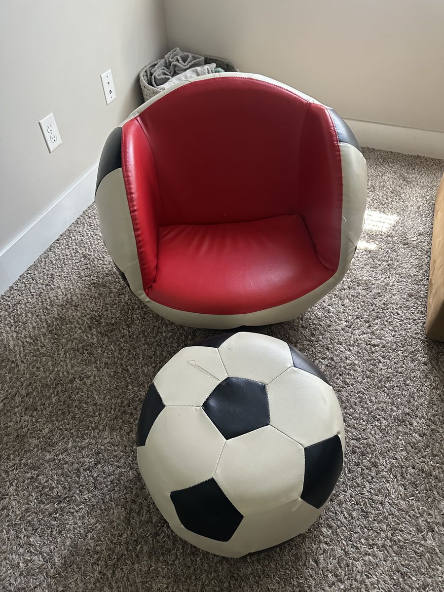 ACME All Star 2Pc Pack Chair & Ottoman, Soccer: Red, White & Black (Soccer chair with ottoman)