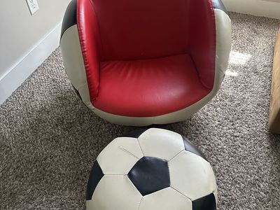 ACME All Star 2Pc Pack Chair & Ottoman, Soccer: Red, White & Black (Soccer chair with ottoman)