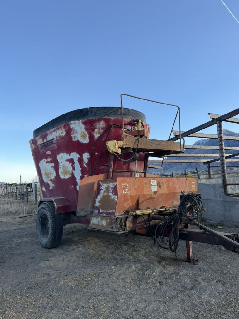 500 Supreme Vertical Mix