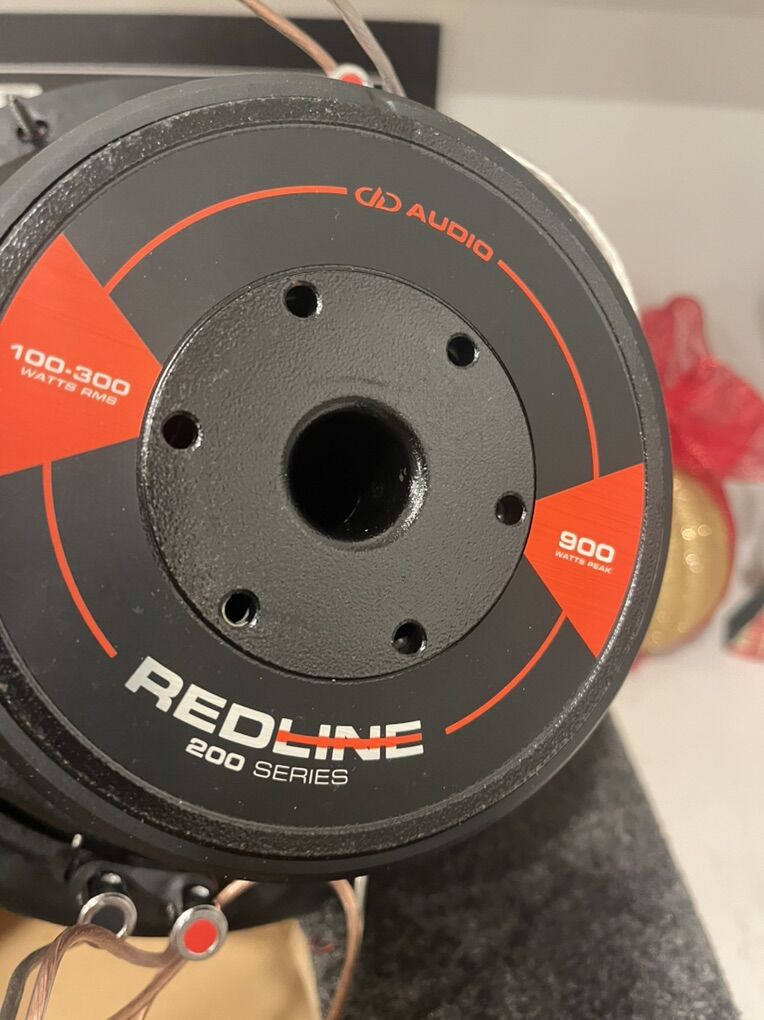 10  Red Line subwoofers 200 series 900 W max