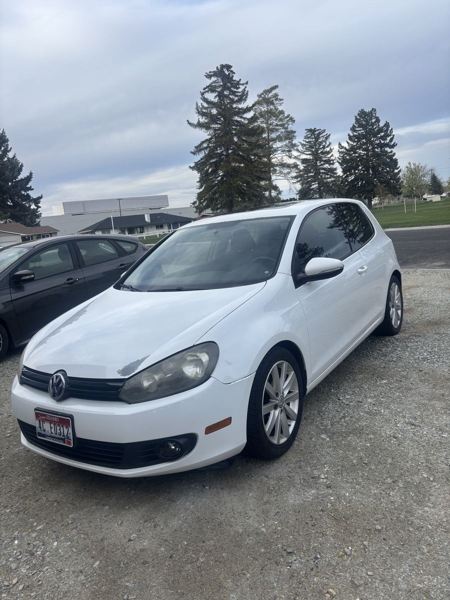 2011 VOLKSWAGEN GOLF GLS TDI Auto