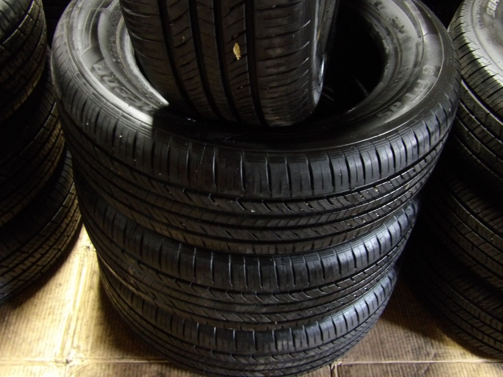 205/60R16 LAUFEN G FIT A/S SET OF USED TIRES