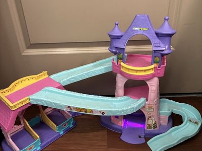 Fisher Price Little People Klip Klop Castle