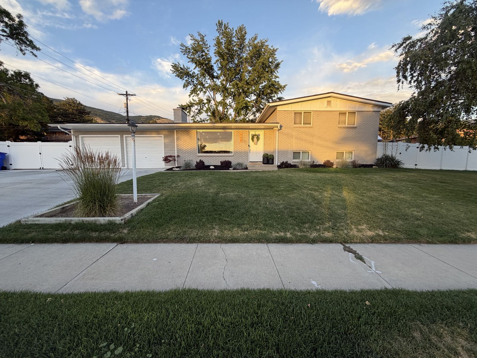 Fully furnished House for rent