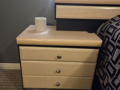 King size bedroom set