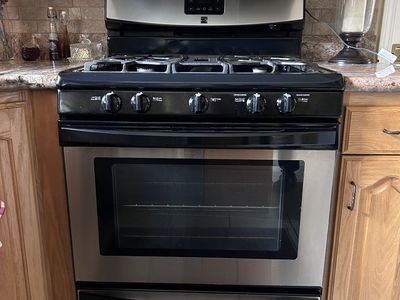 Kennore 30 Inch 5 Burner Gas Range