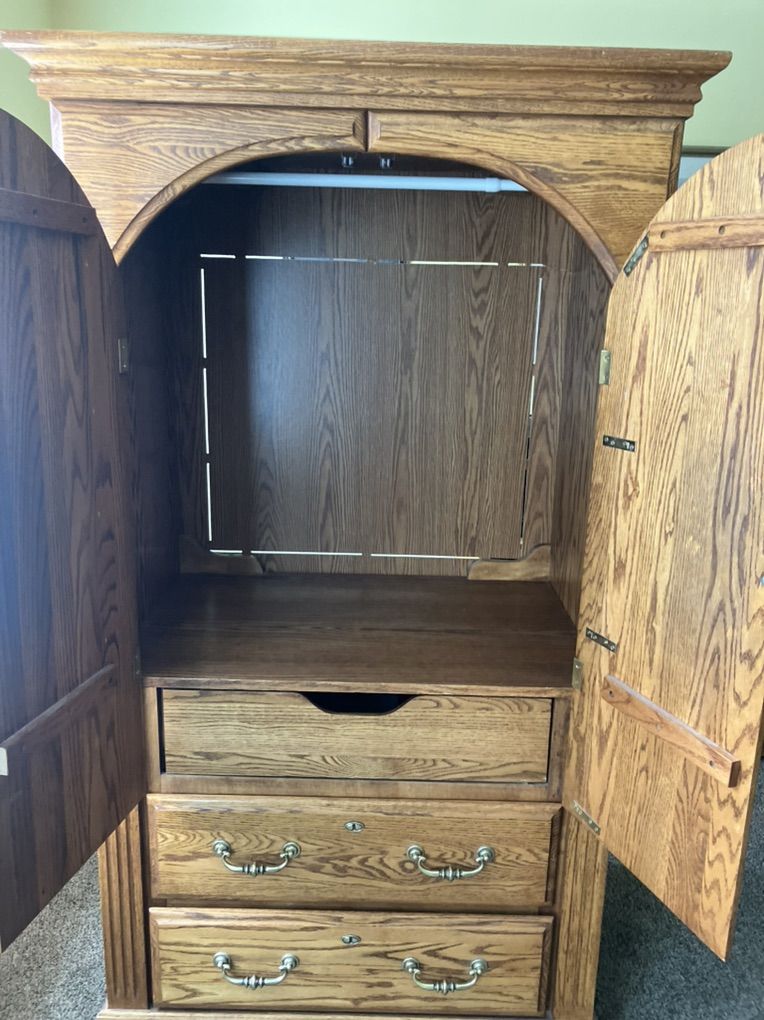 Main image 3