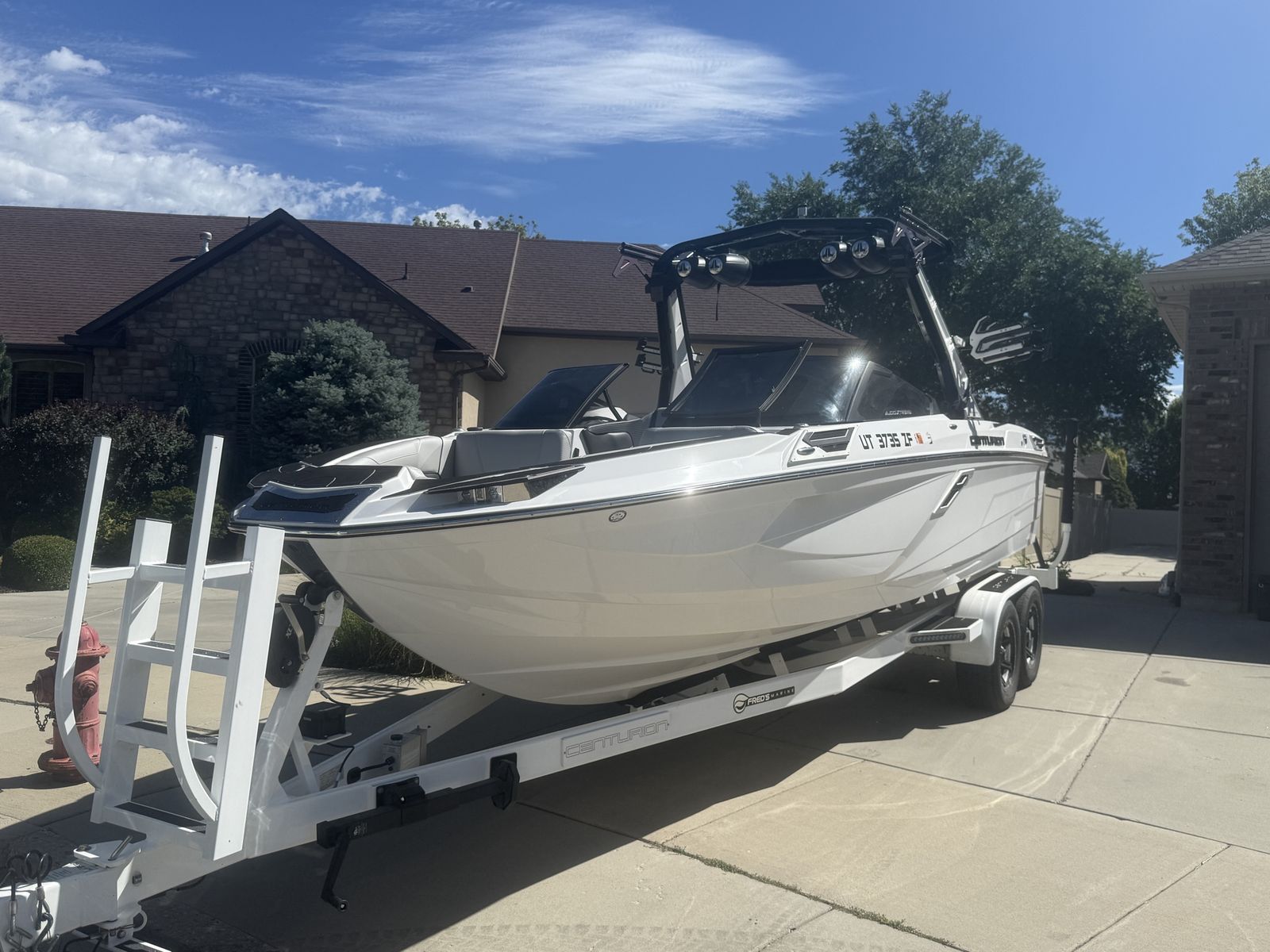 2023 Centurion Ski and Wakeboard Boat with Tower and Trailer - White