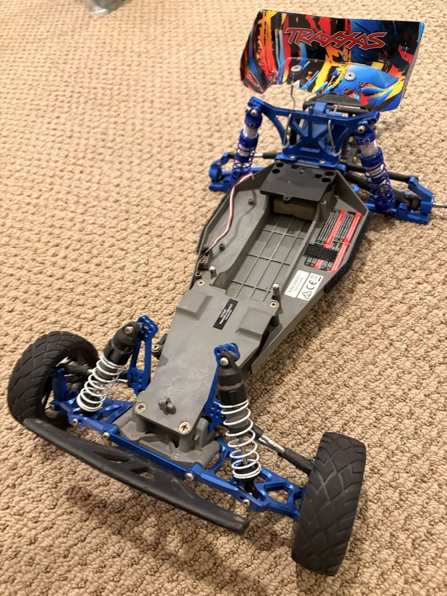 Main image 3