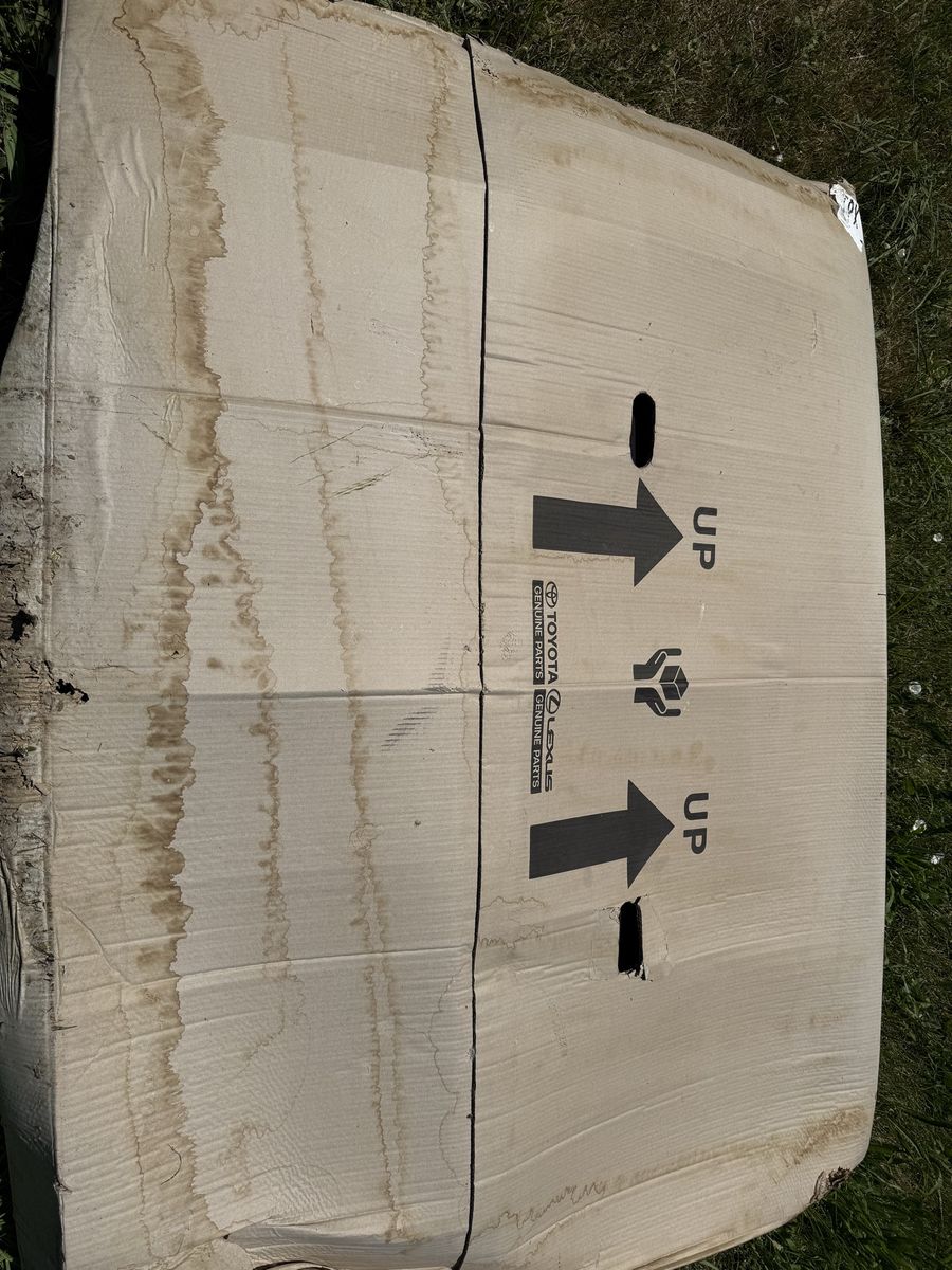Main image 3