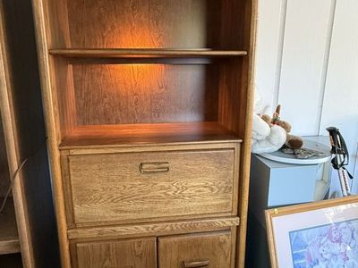 Desk/shelving Unit