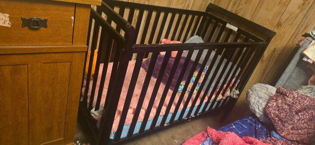 Crib