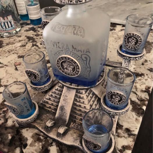 Riviera Maya Mexico Tequila Decanter and Shot Glass Set