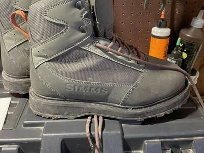 Simms Tributary Wading Boots Size 7