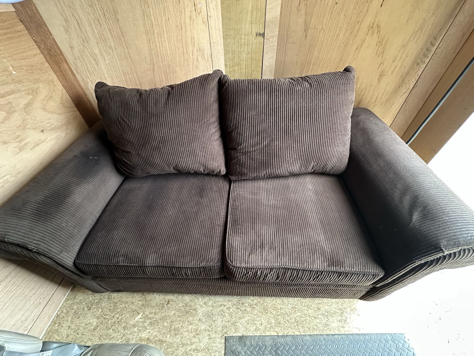 Couch set