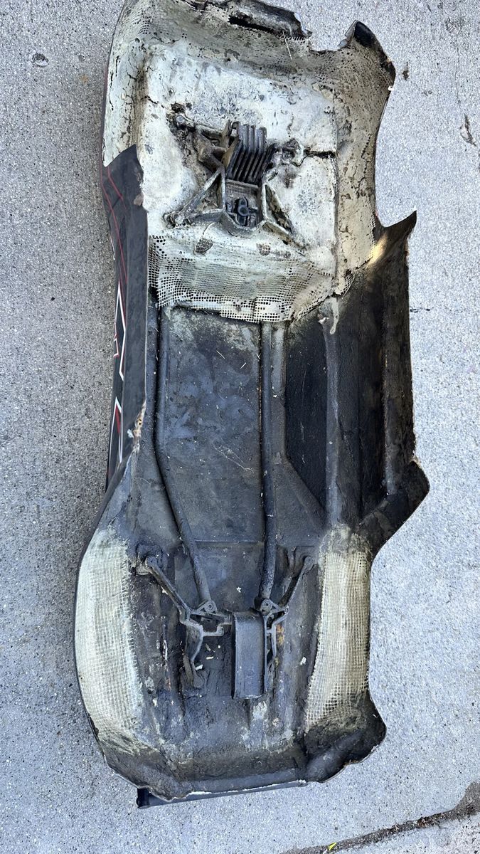 Main image 3