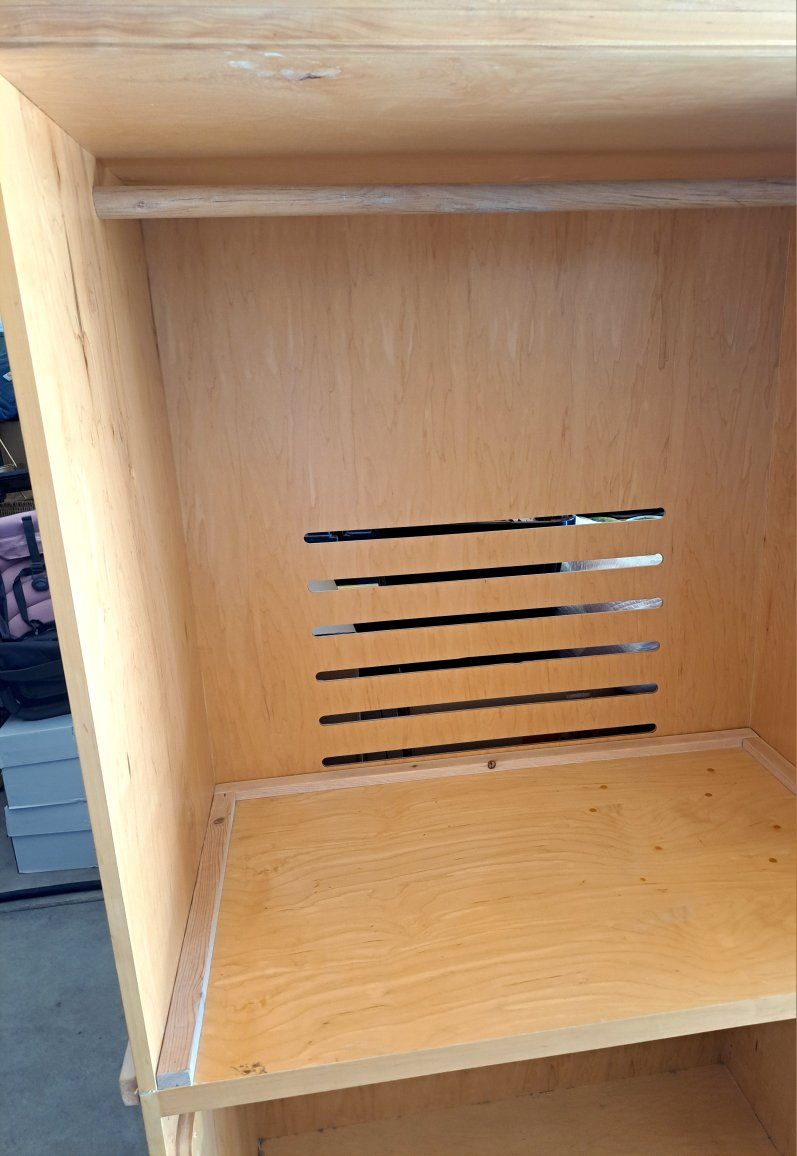 Main image 3