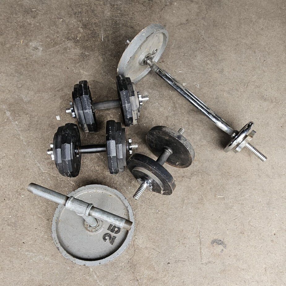 Assortment of weightlifting weights