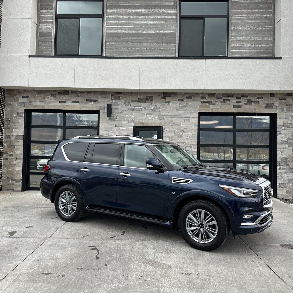 2019 Infiniti QX80 Luxe