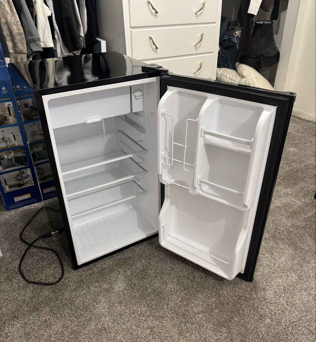 Mini Fridge