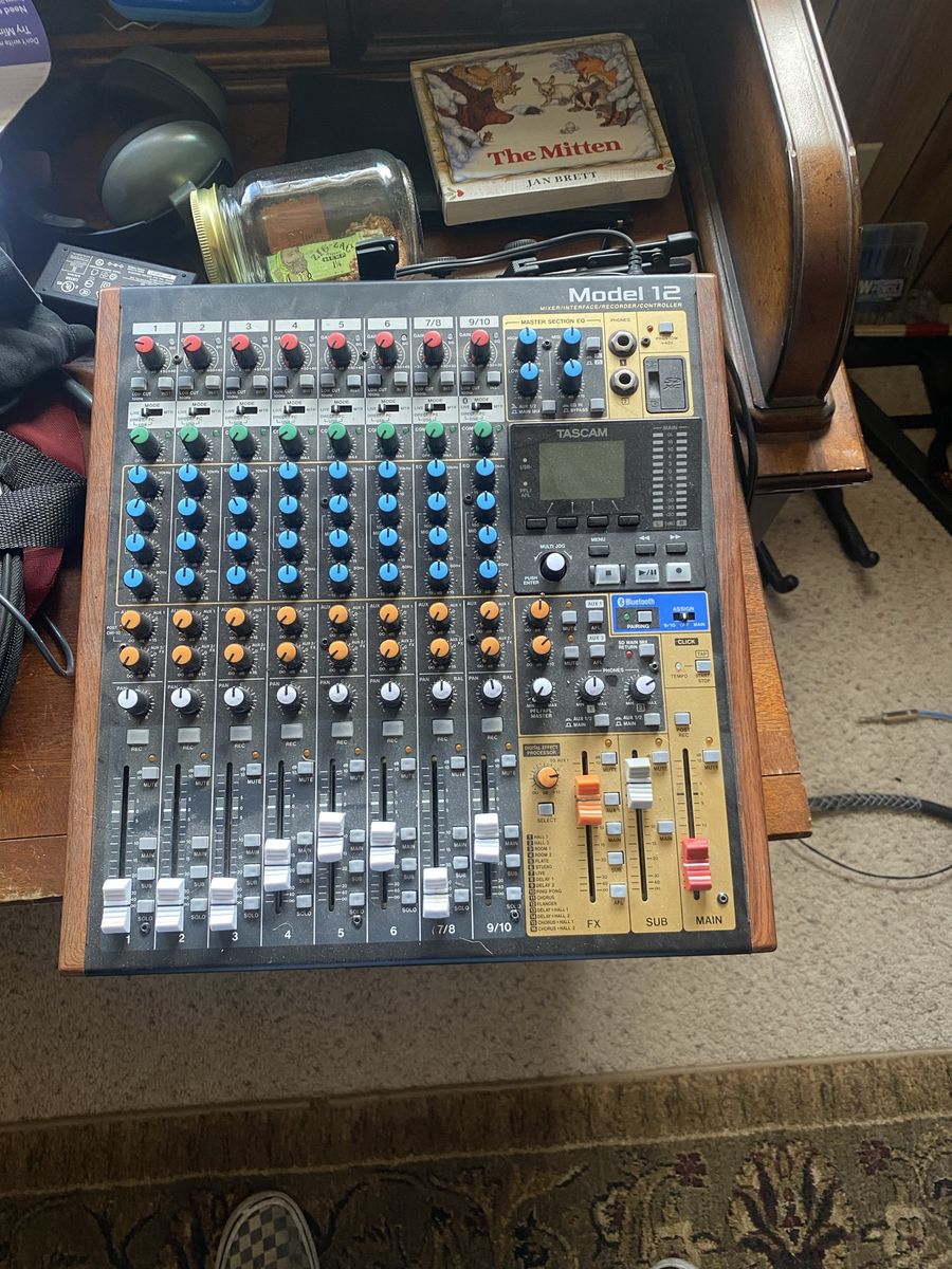 Tascam model 12