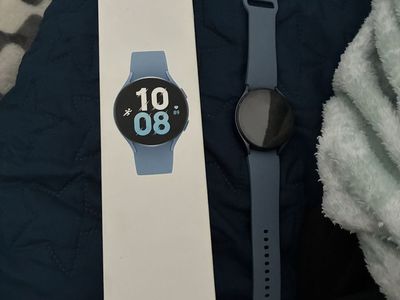 Samsung Galaxy Watch5 Smartwatch - Blue, Bluetooth (No Charger)