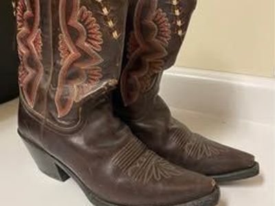 Justin Boots Size 9 B