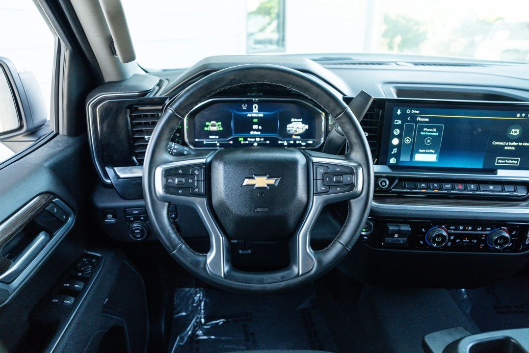 Main image 25