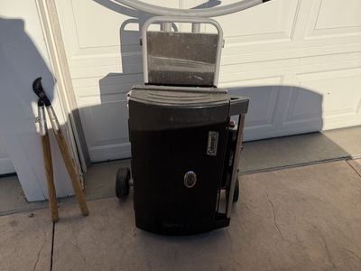 Coleman NXT-300 portable propane grill